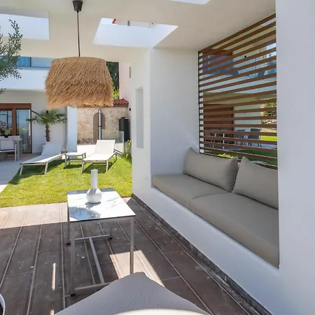 V&p Villa *